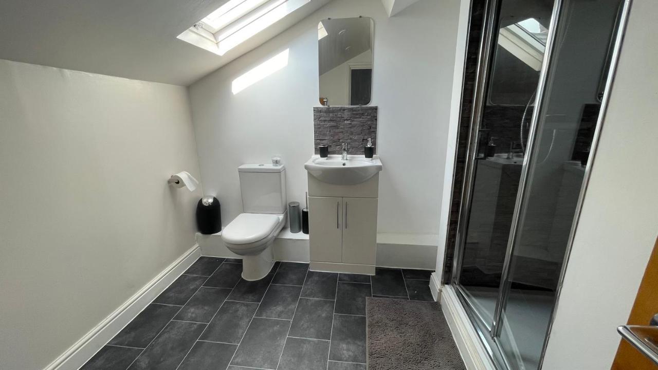 Ryan Air I Bnb - Lfc Apartments 利物浦 外观 照片