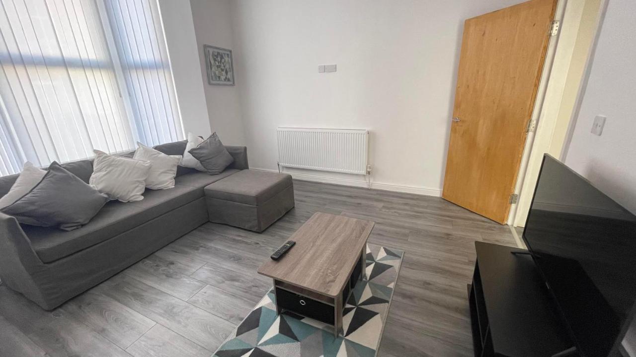 Ryan Air I Bnb - Lfc Apartments 利物浦 外观 照片